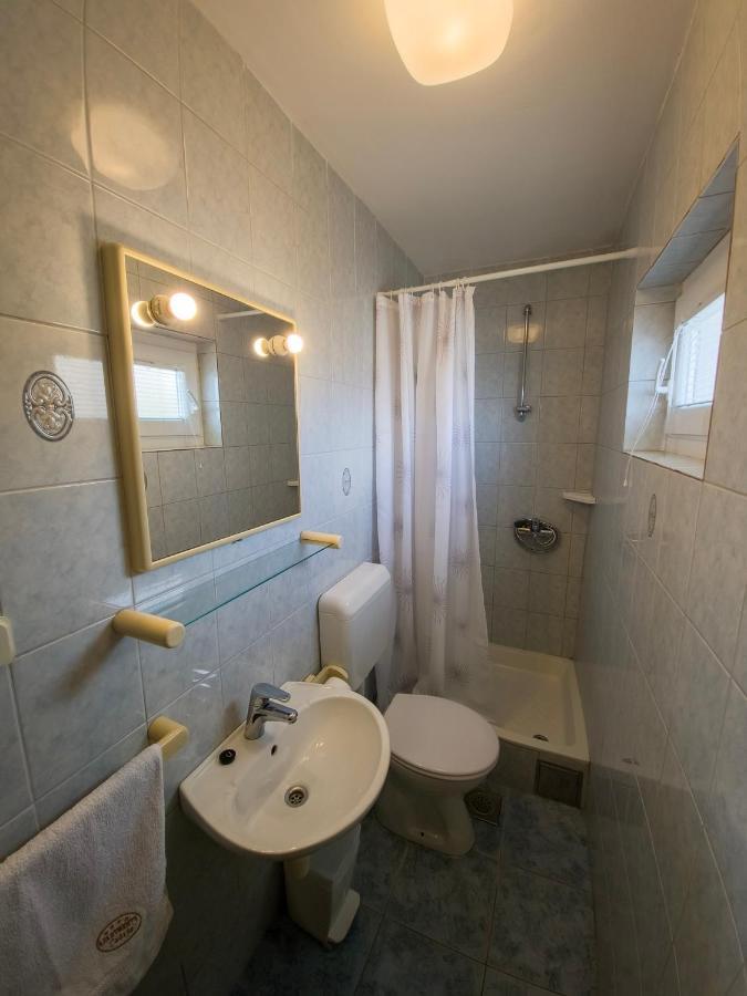 Apartments Cacija โตรกีร์ ภายนอก รูปภาพ